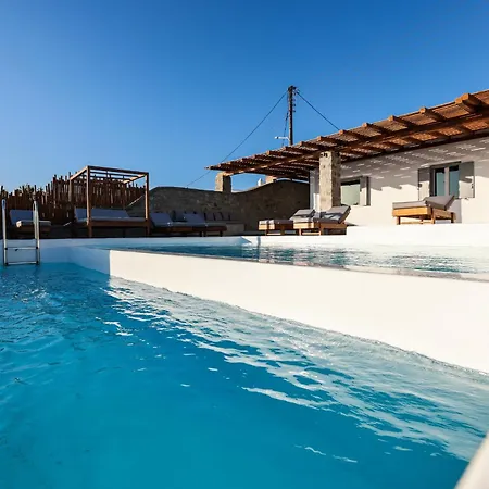 Sunset Views - George Iv, With Private Pool Close To Town Villa