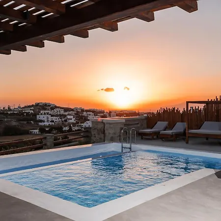 Sunset Views - George Iv, With Private Pool Close To Town *