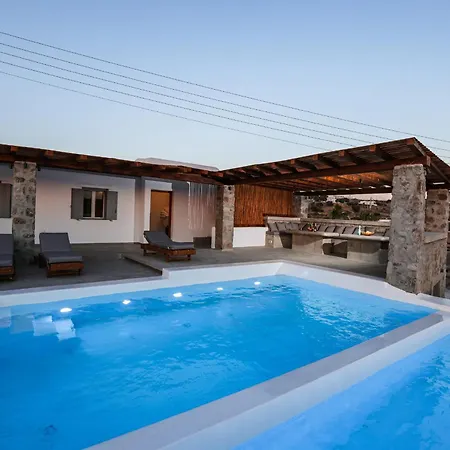 Sunset Views - George Iv, With Private Pool Close To Town Villa *