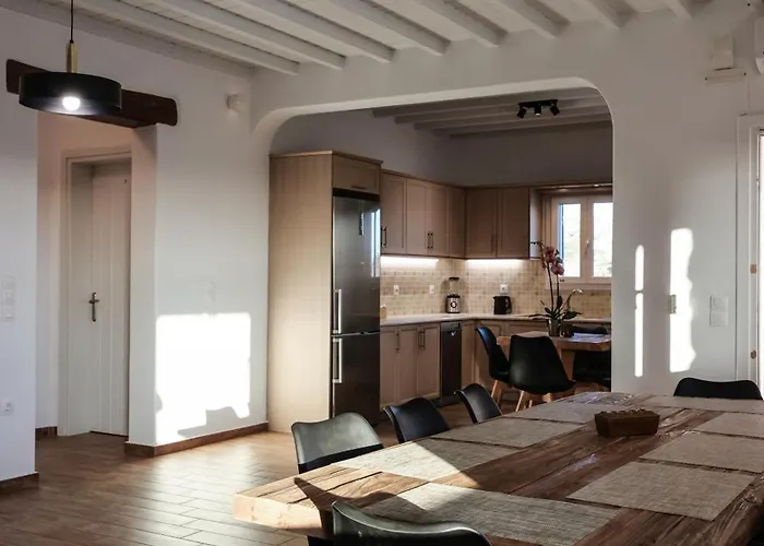 Sunset Views - George Iv, With Private Pool Close To Town فيلة Mykonos Town