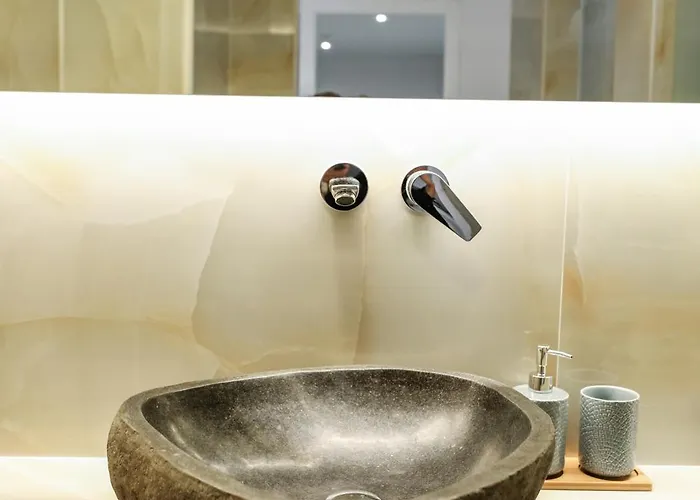 فيلة Sunset Views - George Iv, With Private Pool Close To Town