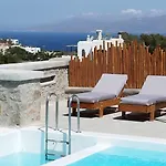 Sunset Views - George Iv, With Private Pool Close To Town Villa *