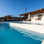 Sunset Views - George Iv, With Private Pool Close To Town Villa