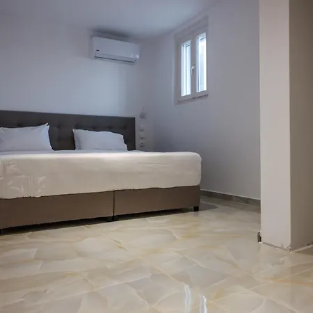 Sunset Views - George Iv, With Private Pool Close To Town فيلة